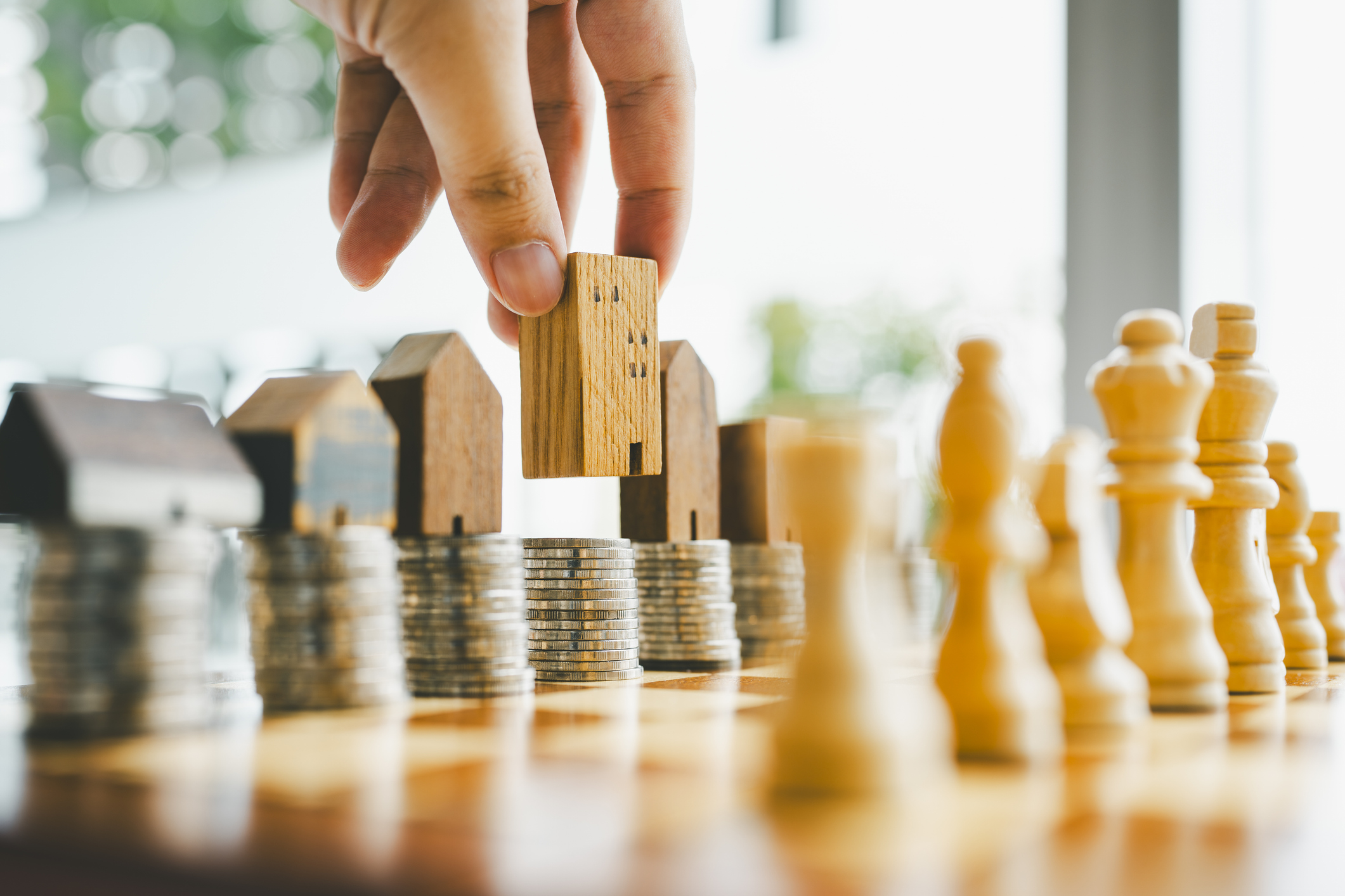 Making Smart Financial Moves in an Uncertain Economy